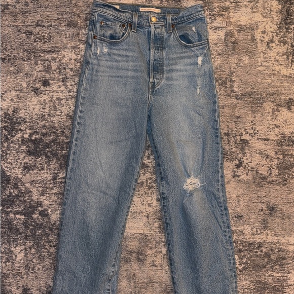 Levi's Premium Light Blue Denim Jeans - Picture 1 of 5
